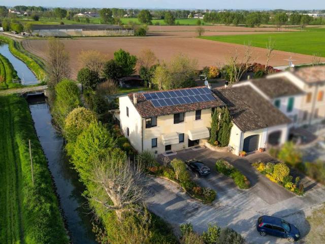 Rustico in vendita a Asola, Lombardia