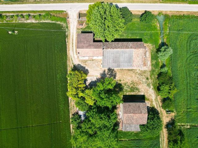 Rustico in vendita a Asola, Lombardia