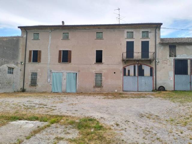 Rustico in vendita a Asola, Lombardia