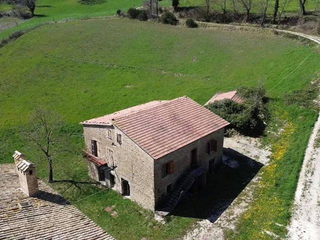 Rustico in vendita a Assisi, Umbria