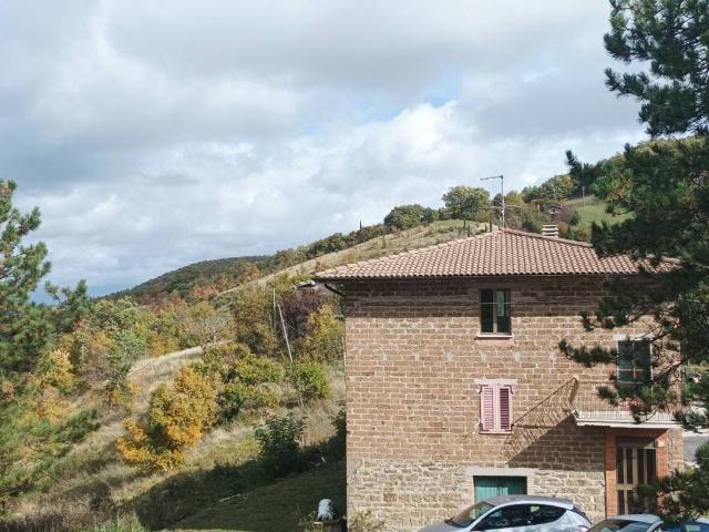 Rustico in vendita a Assisi, Umbria