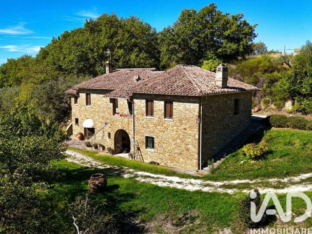 Rustico in vendita a Col d'Erba III, Assisi