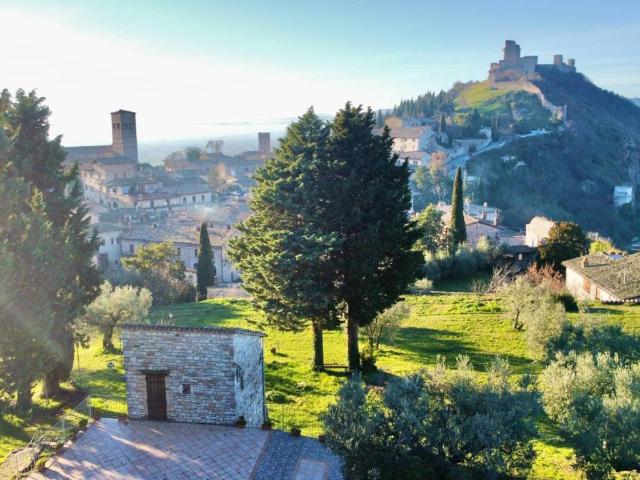 Rustico in vendita a Assisi, Umbria