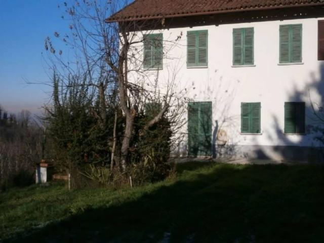 Rustico in vendita a Montemarzo, Piemonte