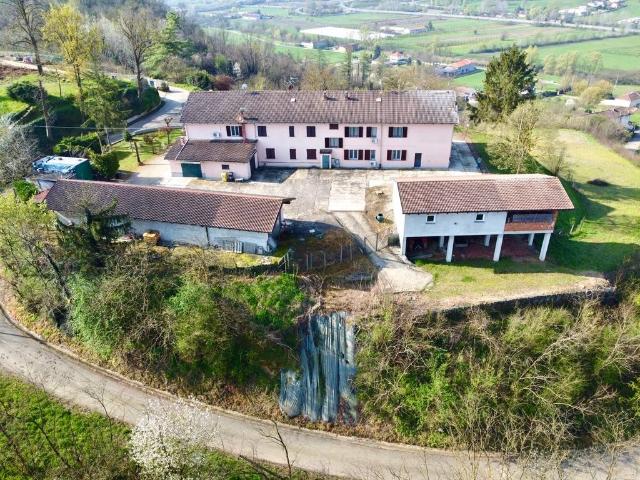 Rustico in vendita a Piemonte, Asti