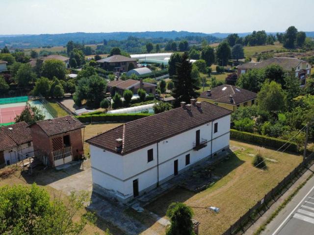 Rustico in vendita a Piemonte, Asti