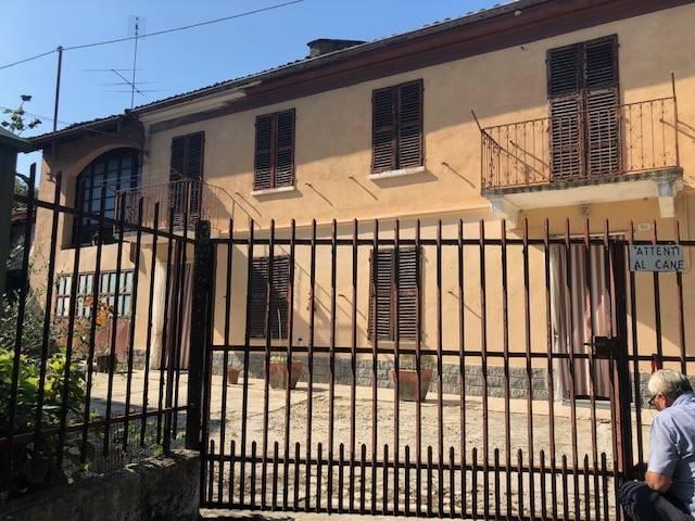 Rustico in vendita a Serravalle, Piemonte
