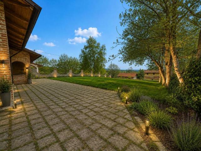 Rustico in vendita a Torrazzo, Piemonte