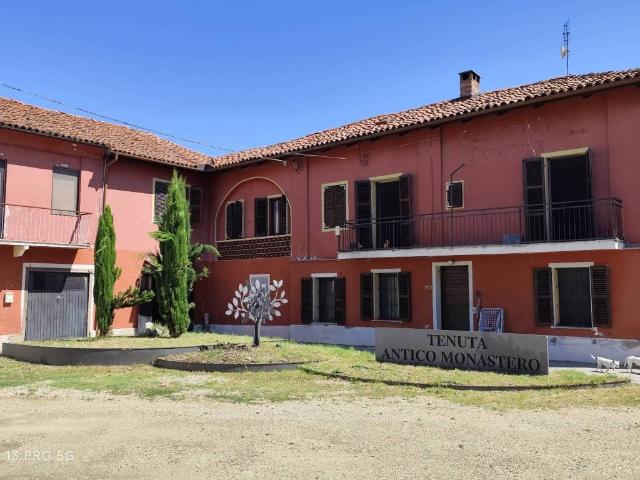 Rustico in vendita a Quarto Superiore, Piemonte