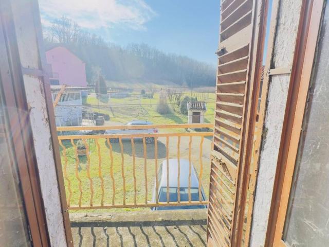 Villa Indipendente in vendita a Piemonte, Asti