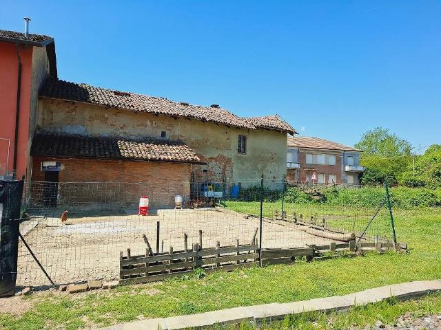 Rustico in vendita a Serravalle, Piemonte