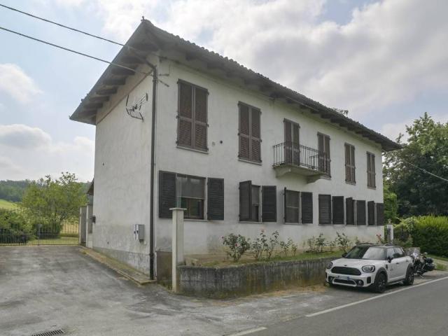Rustico in vendita a Piemonte, Asti
