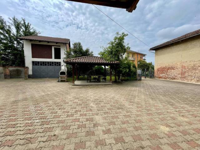 Rustico in vendita a Piemonte, Asti