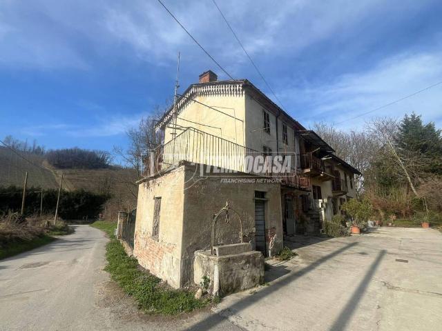 Rustico in vendita a Piemonte, Asti
