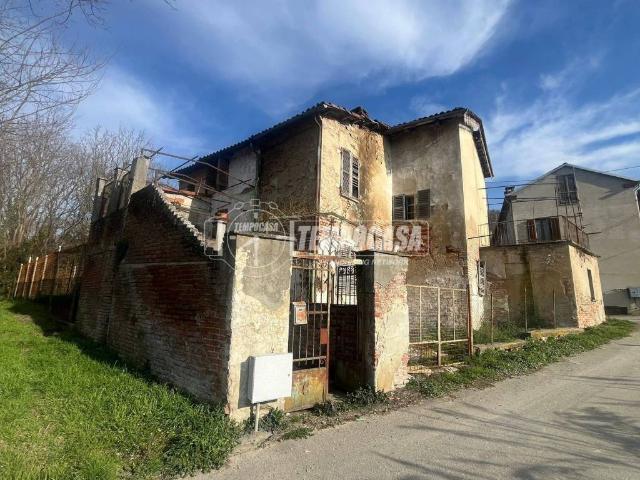Rustico in vendita a Piemonte, Asti