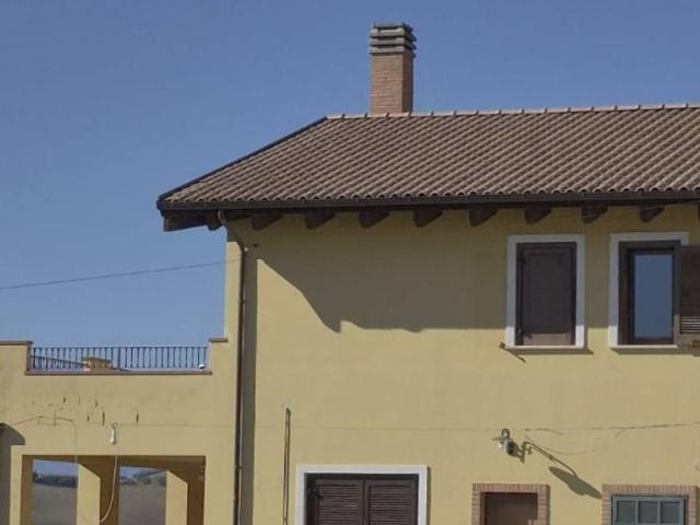 Rustico in vendita a Atri, Abruzzo