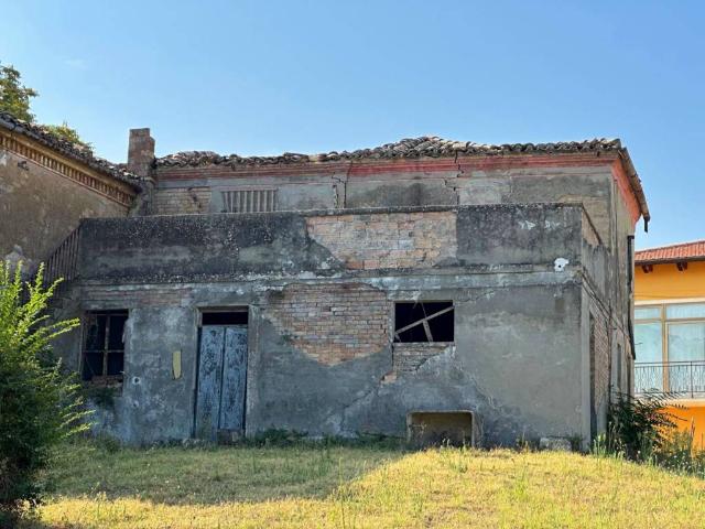 Rustico in vendita a Città Sant'angelo, Abruzzo