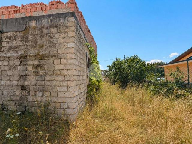 Rustico in vendita a Avezzano, Abruzzo