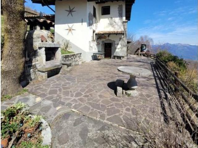 Rustico in vendita a Cantul, Aviatico