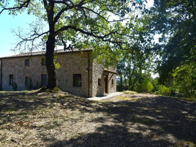 Rustico in vendita a Poggio, Avigliano Umbro