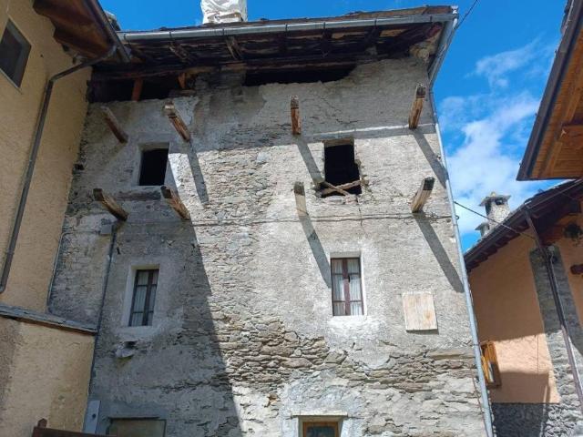 Rustico in vendita a Aymavilles, Aosta