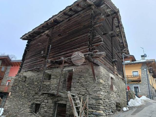 Rustico in vendita a Aymavilles, Aosta