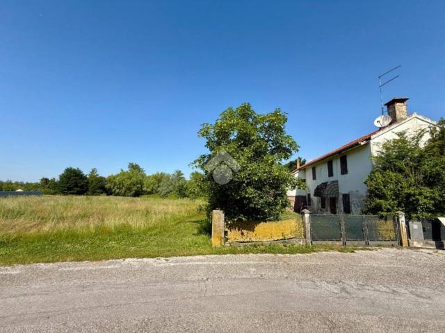 Rustico in vendita a Azzano Decimo, Friuli-Venezia Giulia