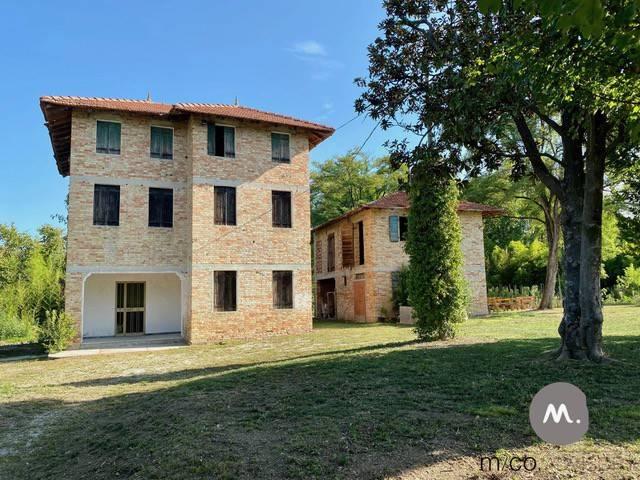 Rustico in vendita a Azzano Decimo, Friuli-Venezia Giulia