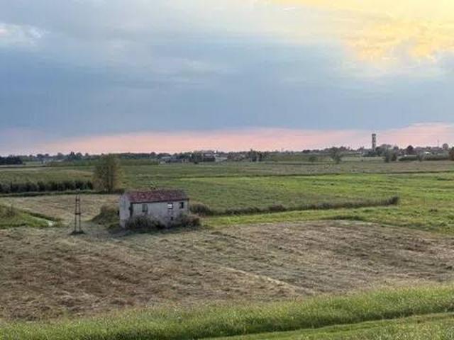 Rustico in vendita a Salvaterra, Badia Polesine