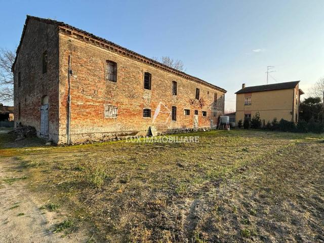 Rustico in vendita a Bagnacavallo, Ravenna