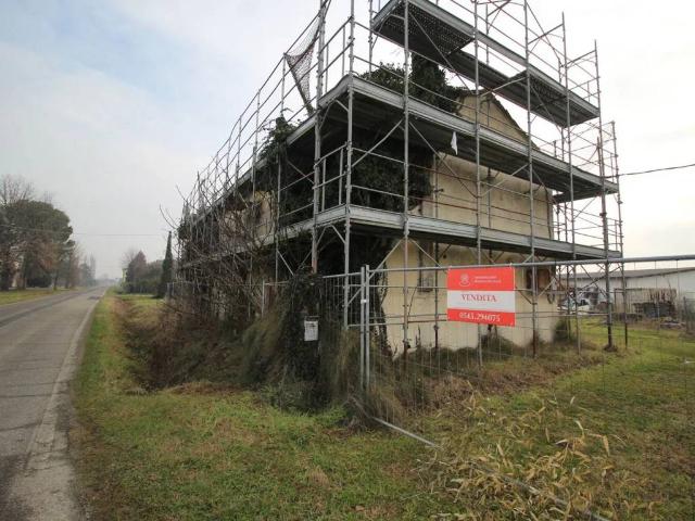 Rustico in vendita a Unione dei comuni della Bassa Romagna, Bagnacavallo