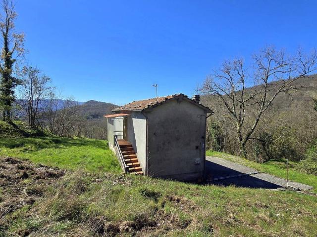 Rustico in vendita a San Cassiano, Bagni di Lucca