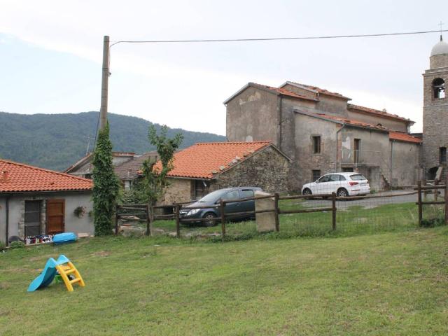 Rustico in vendita a Unione di comuni Montana Lunigiana, Bagnone