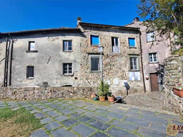 Rustico in vendita a Unione di comuni Montana Lunigiana, Bagnone