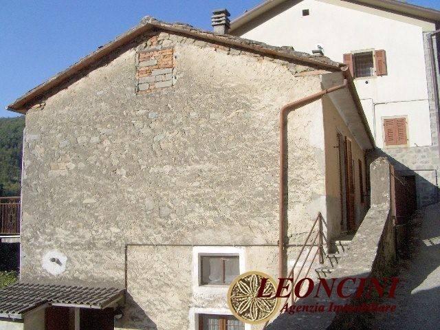 Rustico in vendita a Unione di comuni Montana Lunigiana, Bagnone