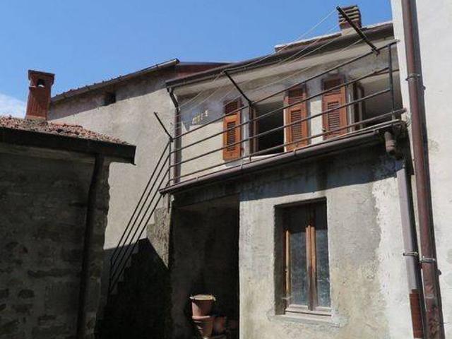 Rustico in vendita a Unione di comuni Montana Lunigiana, Bagnone