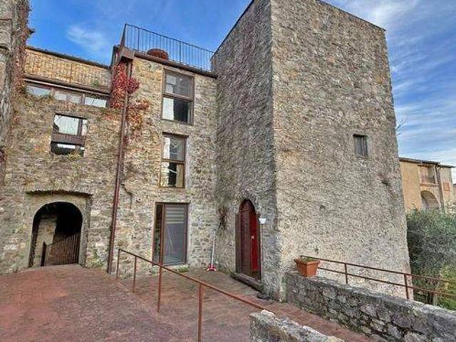 Rustico in vendita a Unione di comuni Montana Lunigiana, Bagnone