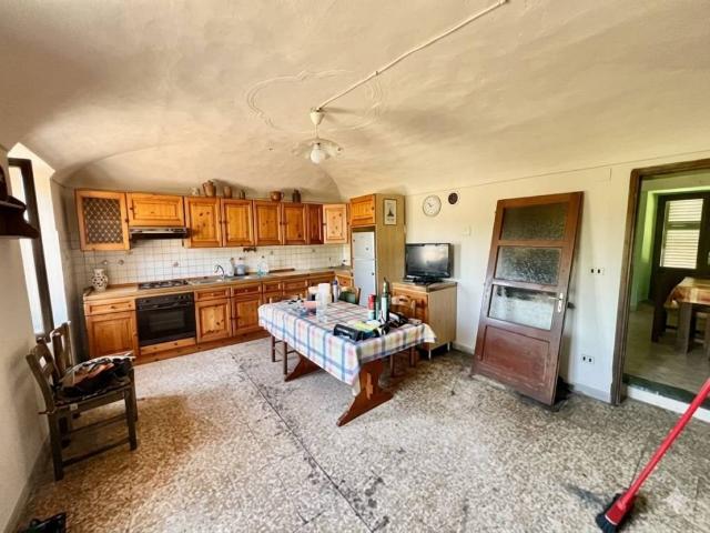Rustico in vendita a Piemonte, Asti
