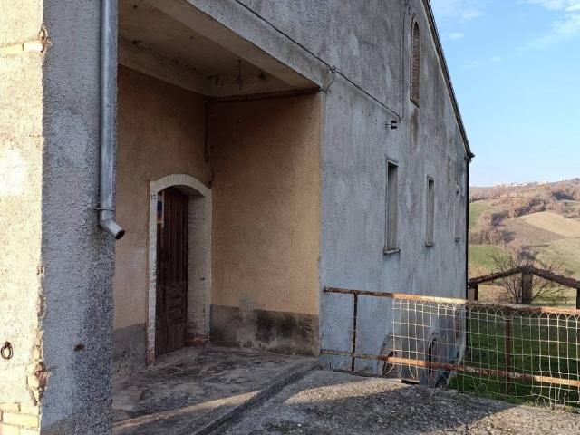 Rustico in vendita a Baranello, Molise
