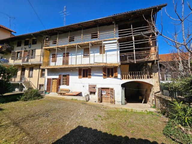 Rustico in vendita a Fandaglia, Piemonte