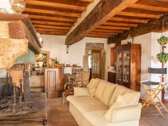 Rustico in vendita a Barberino Di Mugello, Toscana