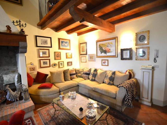 Rustico in vendita a Barberino Tavarnelle, Tavarnelle Val Di Pesa