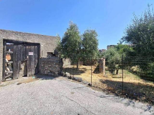 Rustico in vendita a Barcellona Pozzo Di Gotto, Sicilia