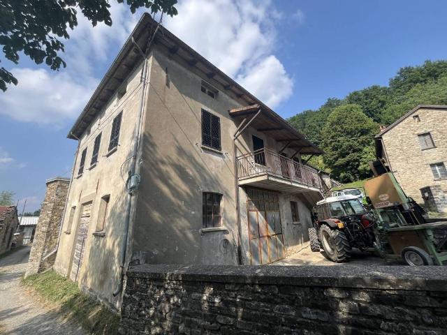 Rustico in vendita a Bardi, Reggio Emilia
