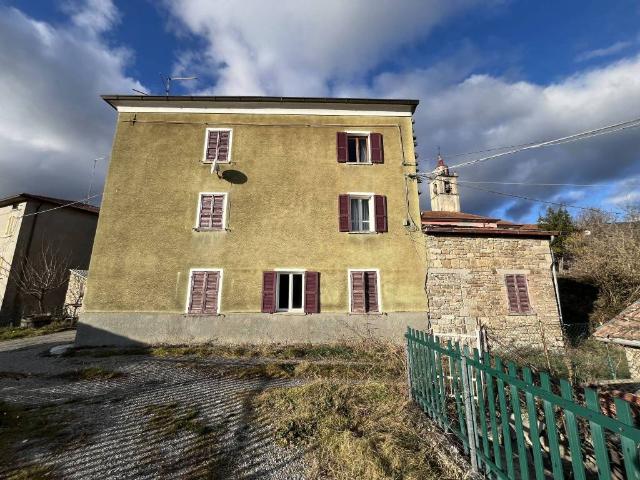 Rustico in vendita a Bardi, Reggio Emilia