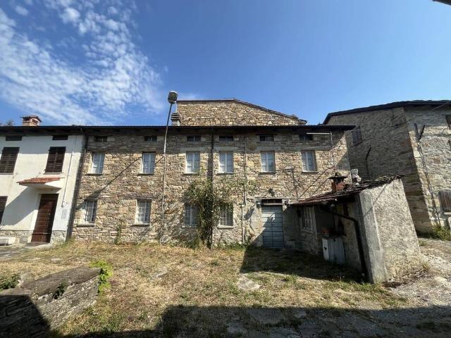 Rustico in vendita a Bardi, Reggio Emilia