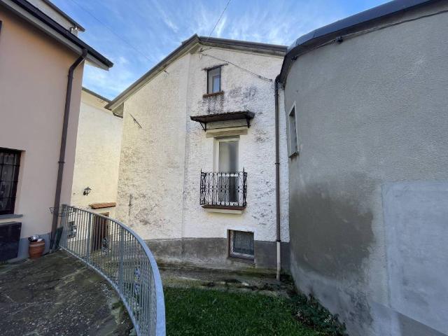 Rustico in vendita a Bardi, Reggio Emilia
