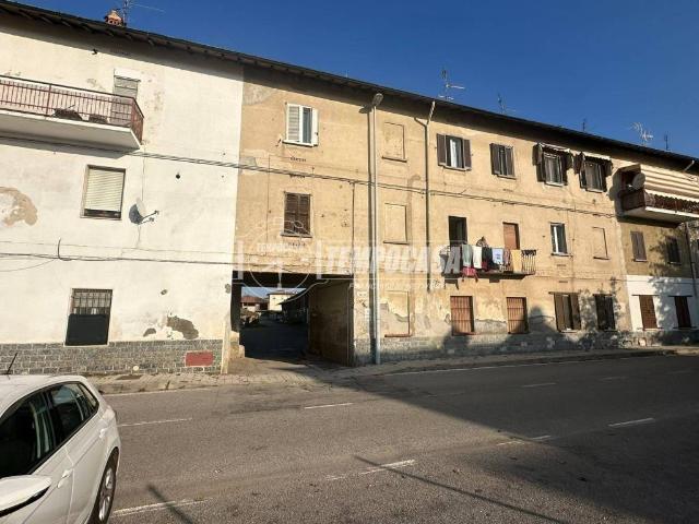 Rustico in vendita a Bareggio, Lombardia