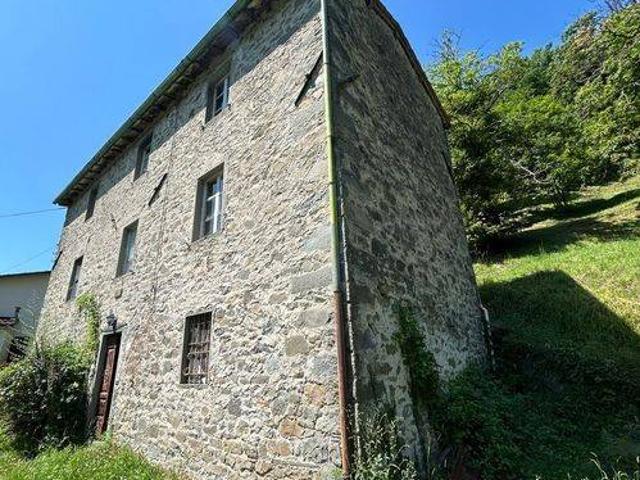 Rustico in vendita a Unione dei comuni Media Valle del Serchio, Barga