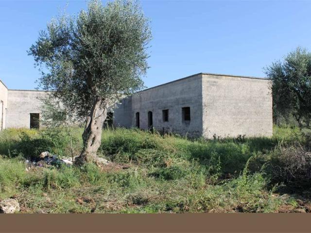 Rustico in vendita a Municipio 1, Puglia